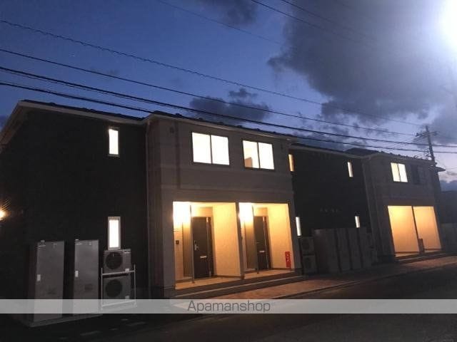 フリューゲルの外観写真