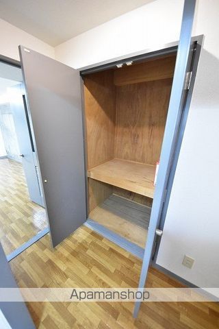 フォーシーズンIの内装写真