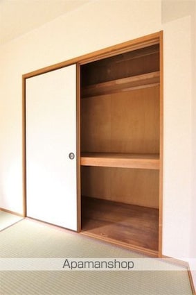 ヴェール上野[2LDK/53.01m2]の収納
