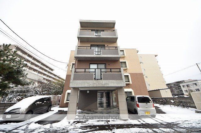 シャリテ元町の外観写真