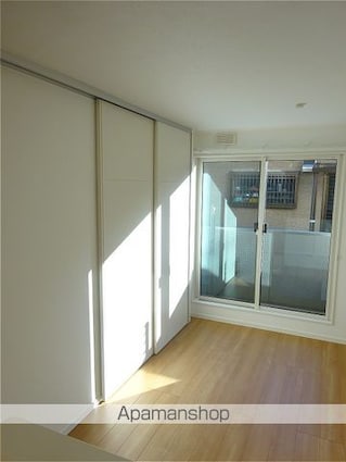 グレンツェン[2LDK/48.18m2]のリビング・居間