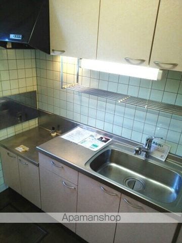アラモード IIの内装写真