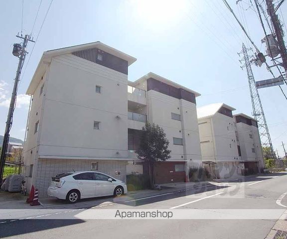 Villa Vista Daigo 南棟の外観写真