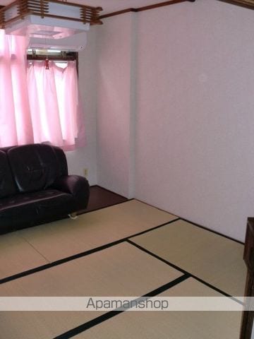 GRANDIR OBUの内装写真