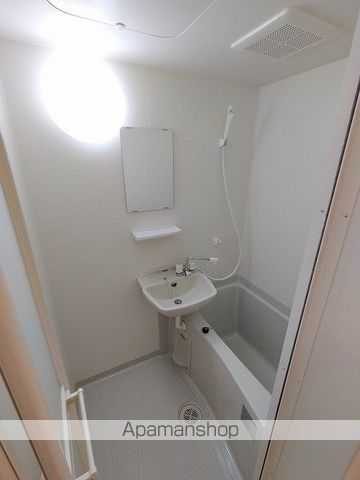 グラントールIの内装写真