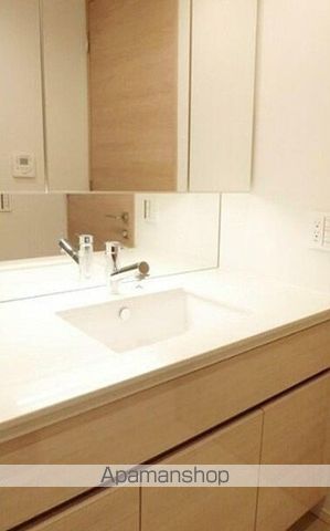 ザ・パークハウス早稲田の内装写真
