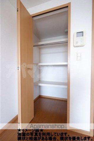 プラシードの内装写真