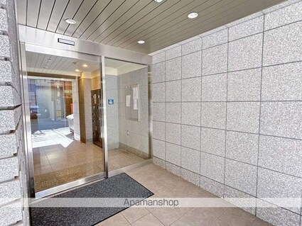 リバーコート住吉町[1R/24.29m2]のエントランス5