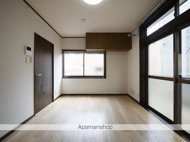 AZUR葉山の内装写真