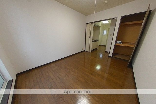 メンバーズタウン関屋D棟の内装写真