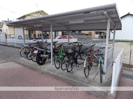 クウ・ラブＢ[1LDK/45.72m2]の共用部1