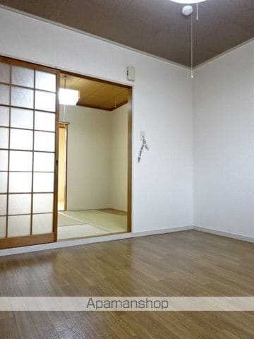 三原ハイツの内装写真