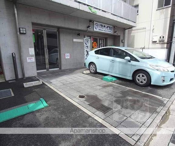 シャントール二条の外観写真