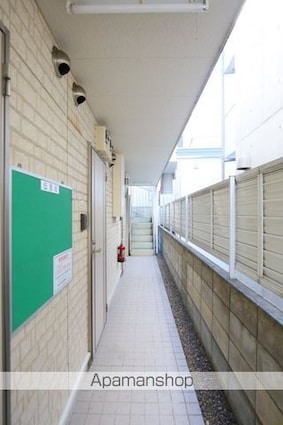 シエスタアプリコ[1R/10.01m2]のエントランス1