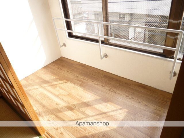 セントラルハイツ中山の内装写真