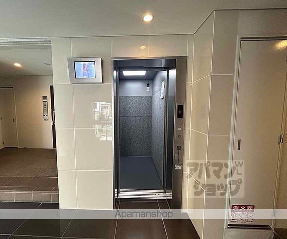 ベラジオ西陣聚楽IIの玄関写真