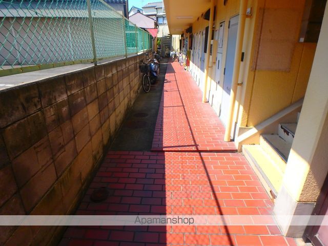 WESTヒルズ御堂の玄関写真