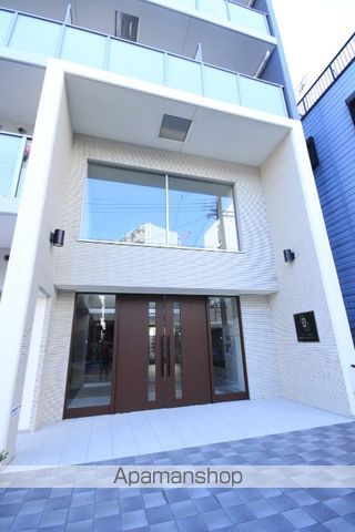 プランドール新大阪NORTHレジデンスの玄関写真