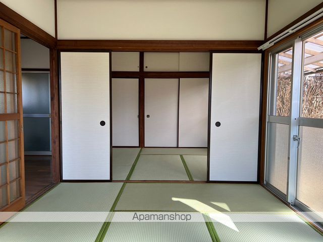 伊澤貸家の内装写真