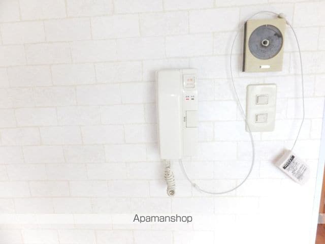 FROM A.の内装写真