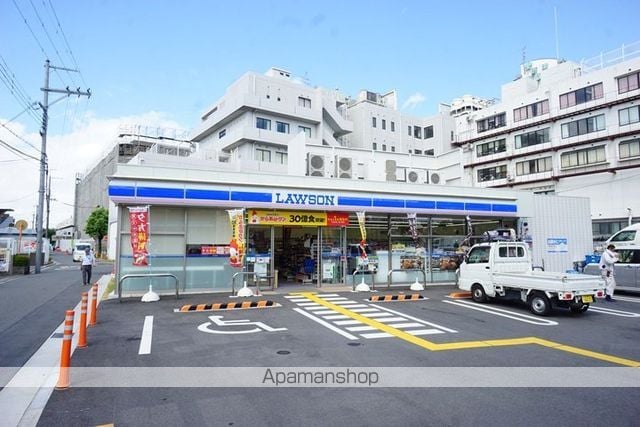 ファミーユミシマの周辺写真