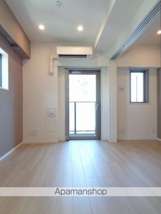 ザ・レジデンス・オブ・トーキョーＨ２０　ネクサス[2K/25.61m2]のリビング・居間1