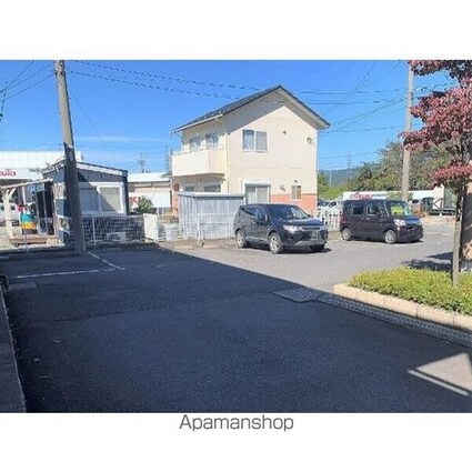 メゾン・エスポワール[1K/29.29m2]の駐車場