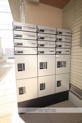 Ｄフラット台町[2LDK/49.39m2]の共用部1
