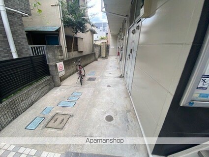 東京都中野区新井２丁目[1LDK/40.57m2]の共用部4