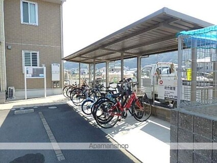 和歌山県和歌山市内原[2LDK/55.27m2]のエントランス2