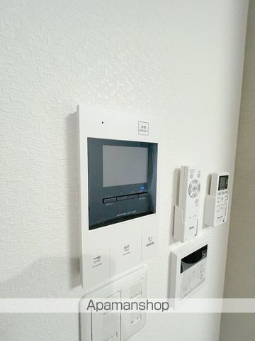 シーエムアンウエストの内装写真