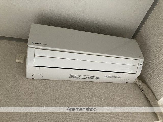 メゾンカフカスの内装写真