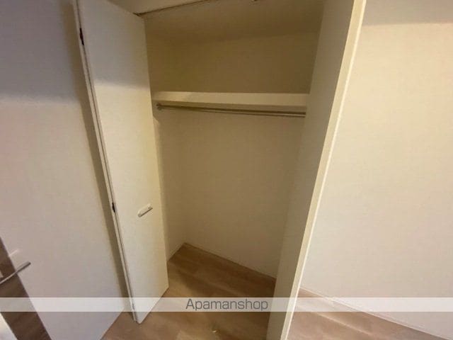 セレニテ東梅田アリエの内装写真