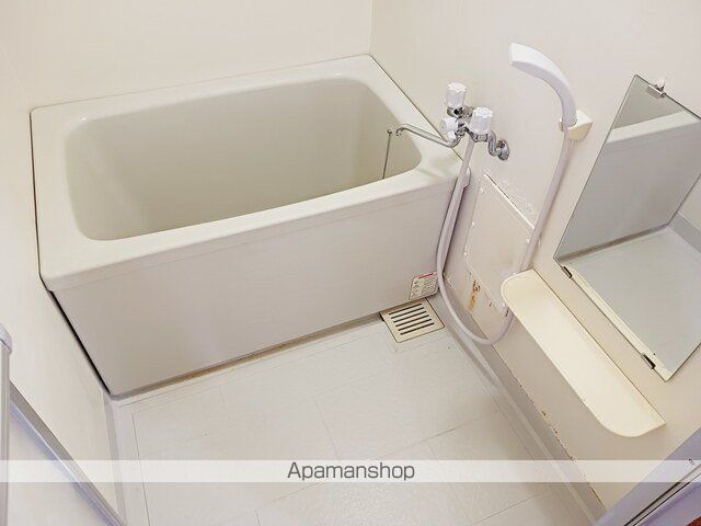 カーサアイリス A棟の内装写真