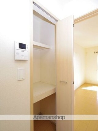 エピナールⅠ[2LDK/67.98m2]の収納2