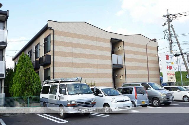 レオパレスセゾンブラン三郷の外観写真