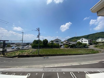 香川県高松市西山崎町[2LDK/57.02m2]の内装3