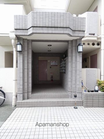 磐田グレイス第5マンションの玄関写真