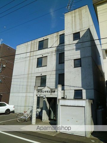 アーバンテラス二十四軒の外観写真