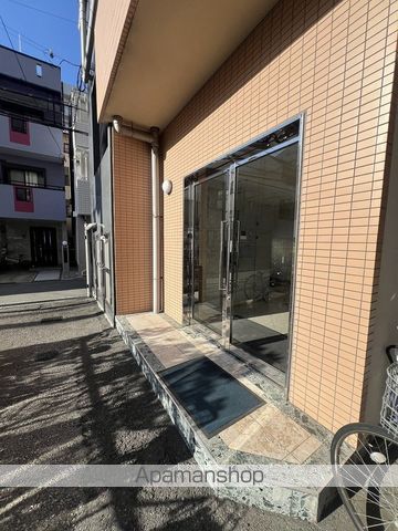 ARKONEの玄関写真