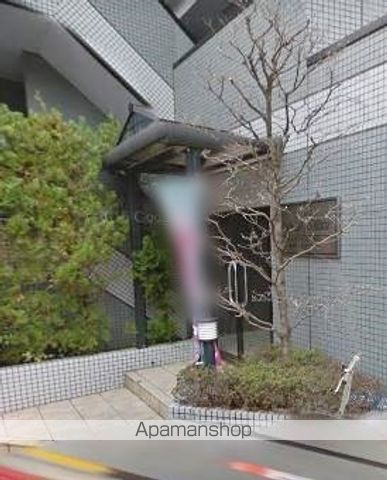 アメニティプレイスの玄関写真