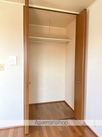 レトアSKIIの内装写真