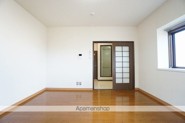 ヂュエルヤマサキ A棟の内装写真