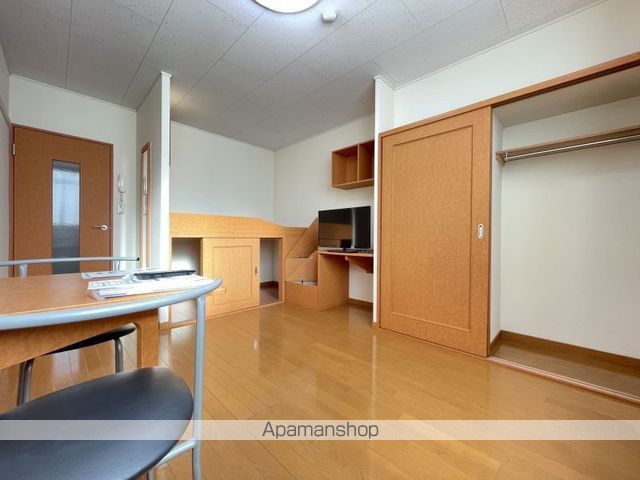レオパレステツ壱番館の内装写真