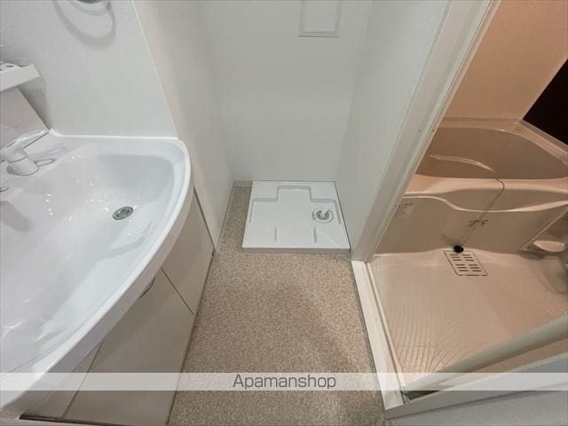 LUXENA新大阪の内装写真