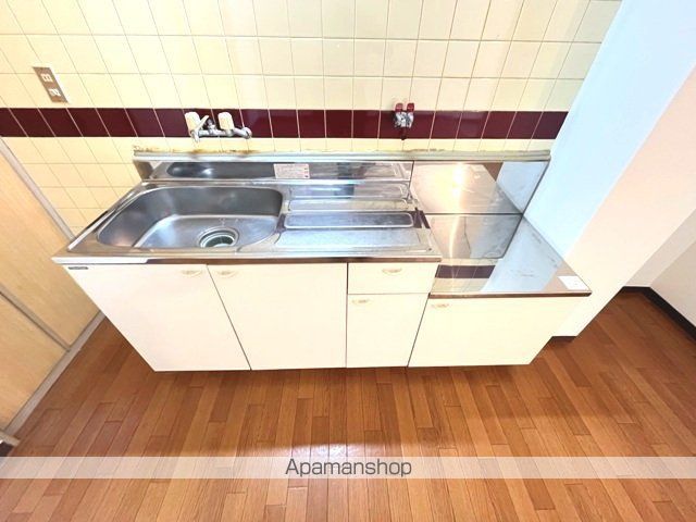 グリーンハイツ三栗の内装写真