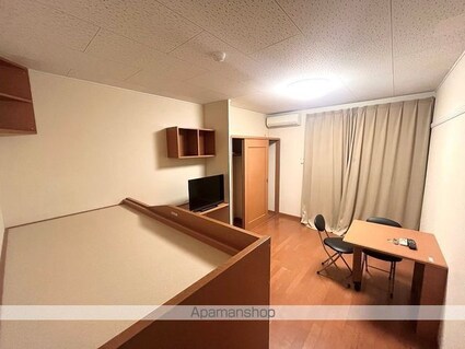 レオパレスＳＵＮＲＩＳＥ　５７[1K/23.18m2]のリビング・居間4