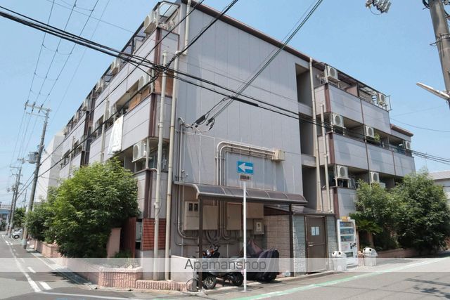 エストラビラの外観写真