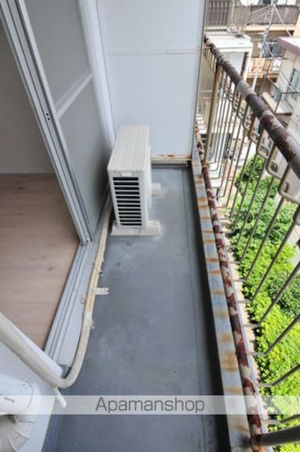 東京都中野区本町２丁目[1R/14.66m2]のバルコニー