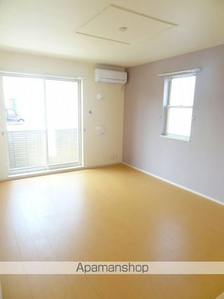 ジュネス・ＹＫ　Ｂ[1LDK/45.89m2]のリビング・居間